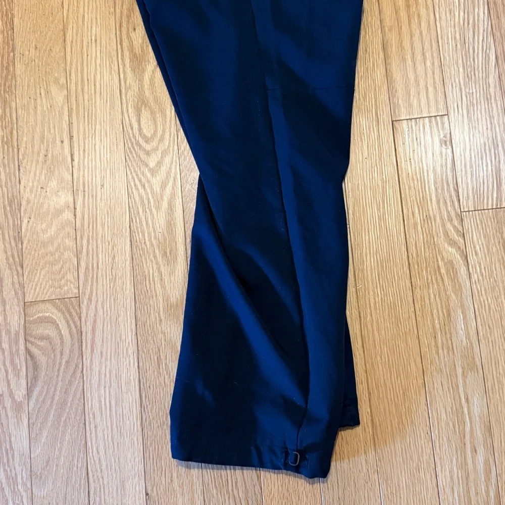 Under Armour fitted heat gear pants size XL only - Picture 7 of 9